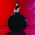 Rina Sawayama - Hold The Girl - portada del CD, Oh My CD Chile