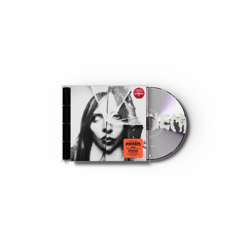 Portada del CD Lady Gaga Mayhem, edición exclusiva de Target, con arte de la portada y detalles del álbum en la imagen.