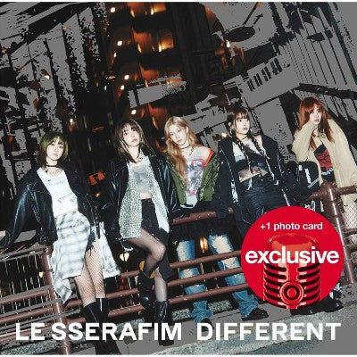 LE SSERAFIM - DIFFERENT, portada del CD Target Exclusive de Oh My Cd!
