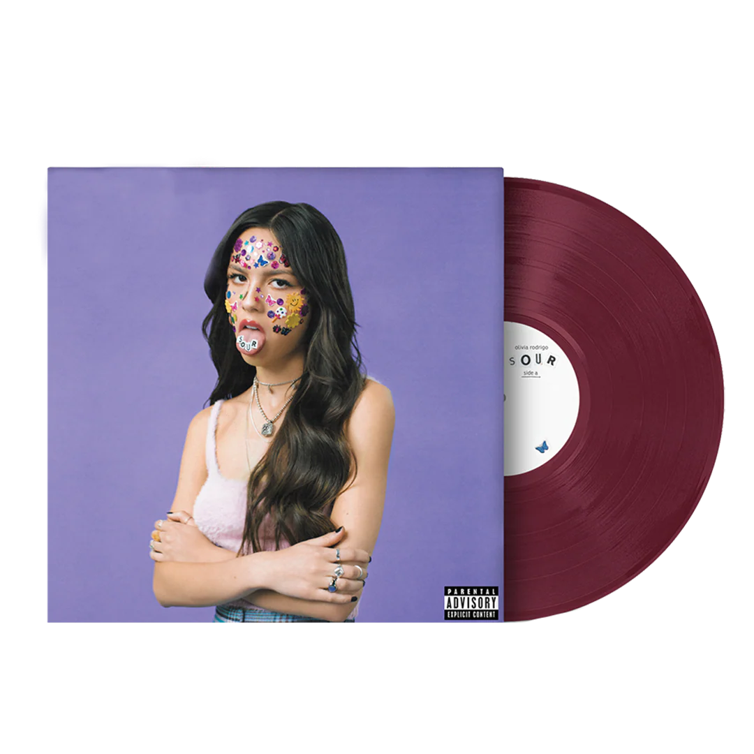 Vinilo de Olivia Rodrigo SOUR en color Fruit Punch de Oh My Cd!, edición exclusiva Urban Outfitters, en estado usado.