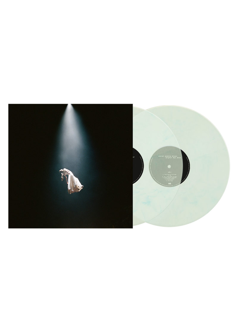 Vinilo de doble capa de 2LP de Ariana Grande, Eternal Sunshine Deluxe en vinilo de mármol translúcido, con diseño artístico visible.